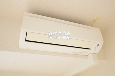 【設備】 | コロッサル六地蔵 | エアコン完備