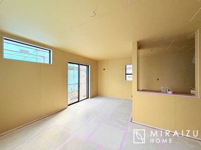 【その他】 | 日当たりの良いお家は嬉しいですよね。それぞれ価値観が分かれる箇所です、実際に内覧して日当たりの心地よさをご体感下さいね♪