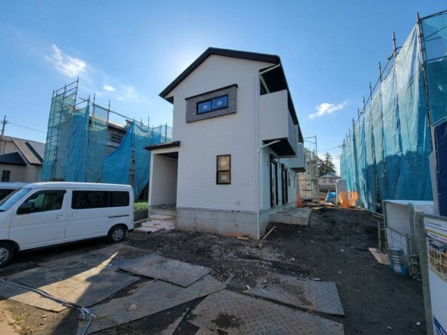 【ブルーミングガーデン】宇都宮市下岡本町の外観|〇3号棟〇
4LDK+WIC+カースペース3台
建築中の工程を確認できるのがは今ならではのメリットです。
周辺環境を含め、今からチェックがおすすめです。
※2026年10月撮影