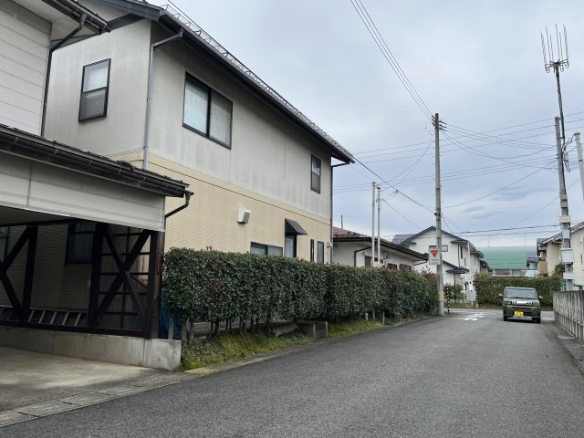 東村山郡中山町いずみ93の前面道路含む現地写真|10/30撮影