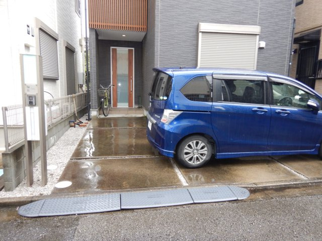 志木市中宗岡２丁目中古住宅の防犯設備|モニター付きインターホン