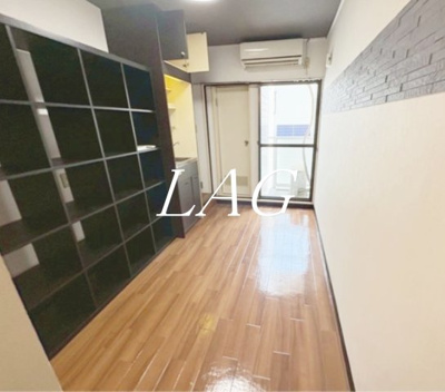 【居間・リビング】 | トップ・ルーム目黒 | 洋室のお部屋です。