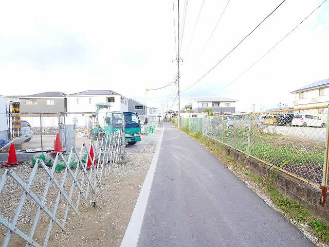 ベルマージュの周辺