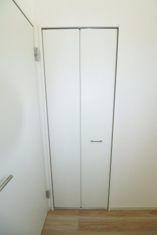 郡山市安積町長久保3丁目（全1棟）　　　 １号棟　　　安積第３小学校、安積第２中学区　の収納|※同社施工例