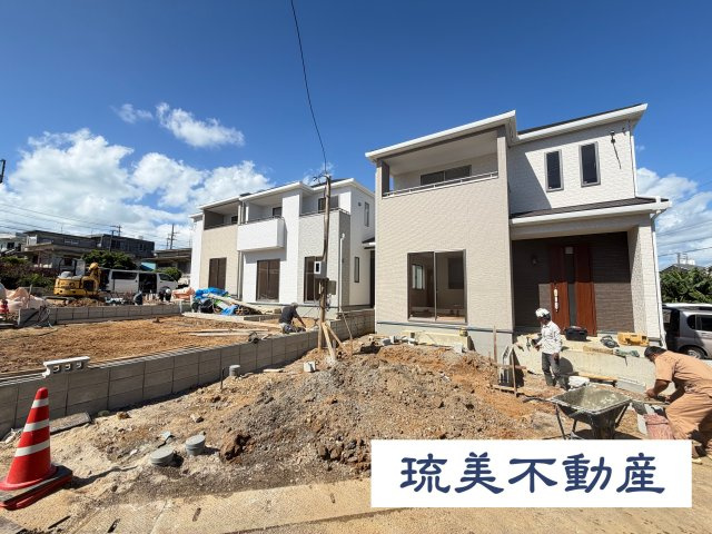 うるま市勝連平安名469番（全3棟）C号棟の外観|※駐車4台完備（車種によります）