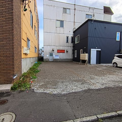 室蘭市中島町3丁目24-10駐車場の駐車場