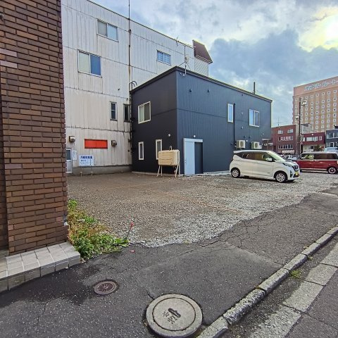 室蘭市中島町3丁目24-10駐車場の駐車場