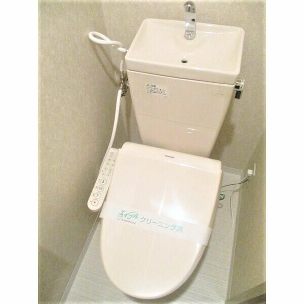 Ｅ－ＦＬＡＴのトイレ