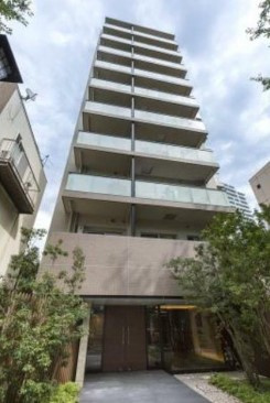 【外観】 | パークリュクス中野 | 鉄筋コンクリート造のがっちりとした建物。
