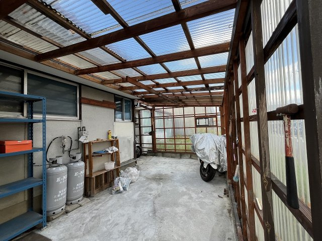 中古住宅　伏屋2丁目のその他|北側　簡易物置