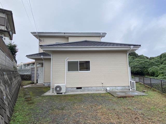 吉野町　中古戸建ての外観|令和8年10月内外装リフォーム済！即入居できます。