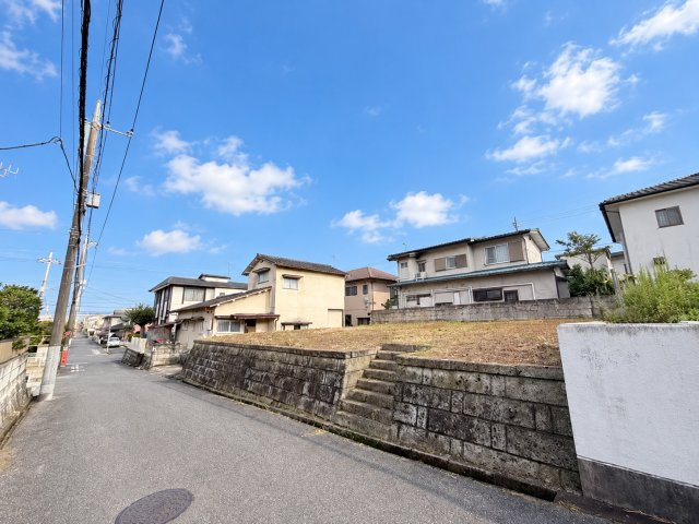 宇都宮市富士見が丘１丁目　売土地の前面道路含む現地写真