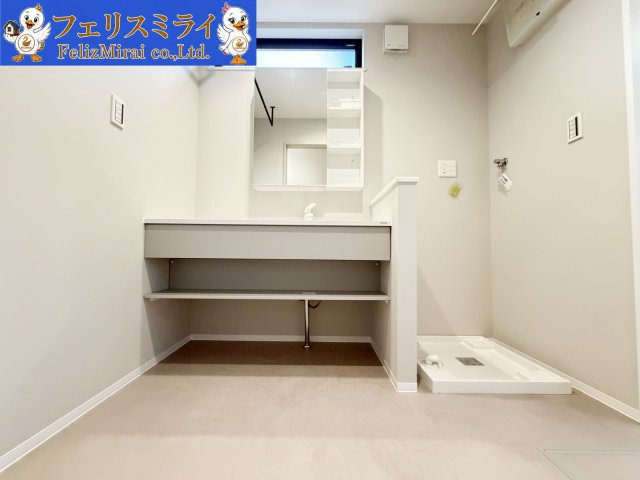 加古郡播磨町東本荘３丁目　限定１邸の独立洗面台