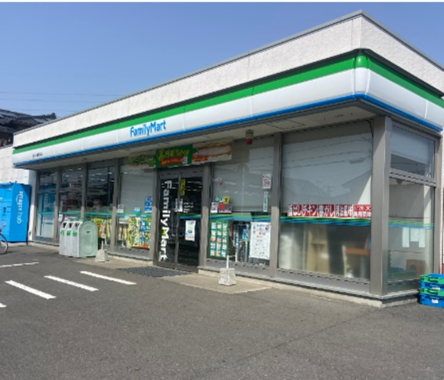 ＰＡＷ　ＰＡＬＡＣＥのその他|ファミリーマート流山三輪野山店