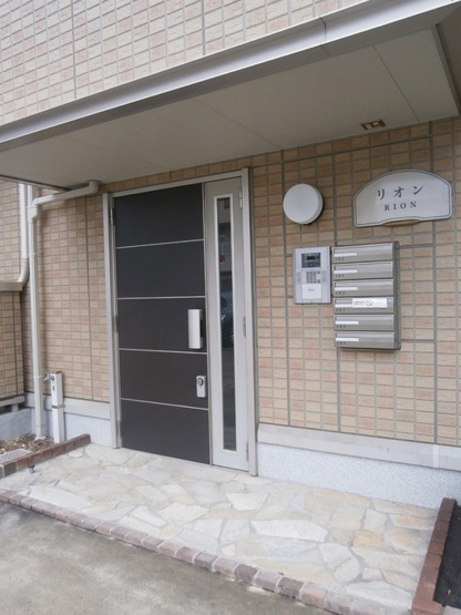 【エントランス】 | リオン | リオン