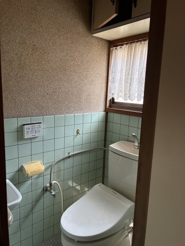 吉浦東本町　戸建てのトイレ|清潔感のあるトイレです