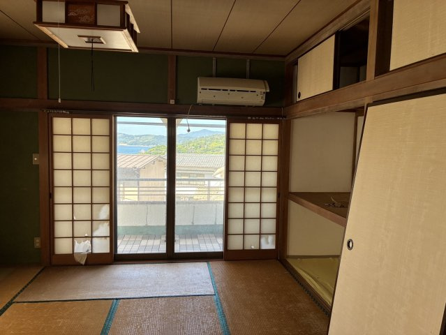 吉浦東本町　戸建ての和室|和室があれば、来客や子供用のスペースとして活躍します