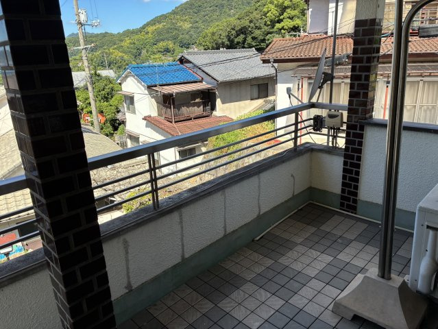 吉浦東本町　戸建てのバルコニー|落ち着いた時間を過ごせるバルコニーです