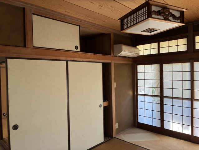 吉浦東本町　戸建ての和室|趣のある和室です