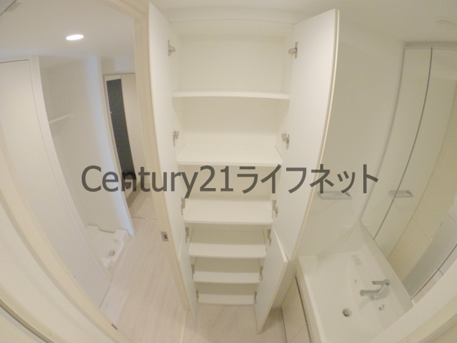 【収納】 | コンフォリアリヴ南森町Q
