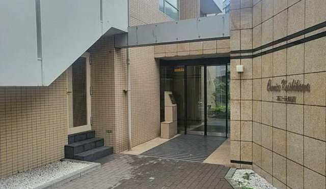 コルニーチェ小石川のエントランス