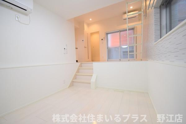 大阪市旭区清水１丁目のアパートの洋室