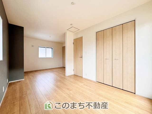 ブルーミングガーデン宇都宮市双葉2丁目の洋室|南向きで陽当たりの良い洋室♪風通しもよく快適です☆