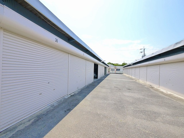 奥田倉庫（587-5）