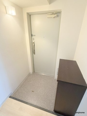 アーベル更紗北堀江　仲介手数料無料の玄関