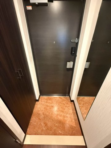 プレジオ神戸長田の玄関