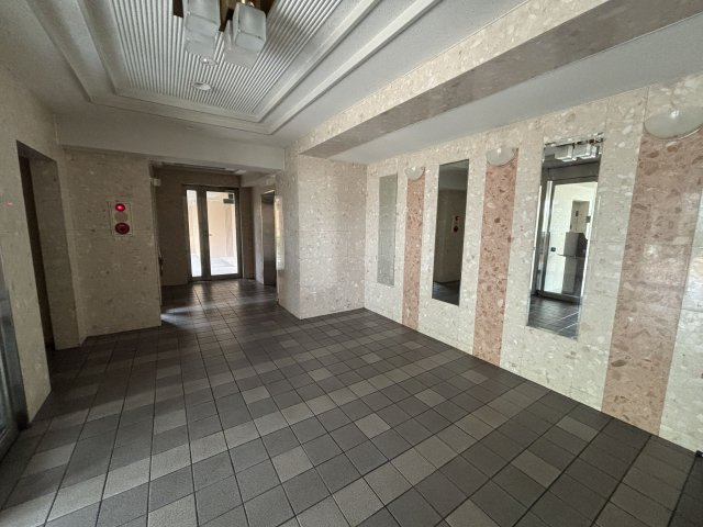 【エントランス】 | ダイアパレスグランデージ大橋南六番館