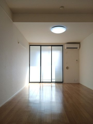 ハレラーの内装|明るい室内です
