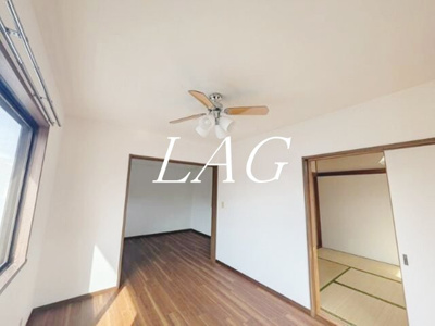 【居間・リビング】 | メゾン・ド・マロン | 洋室のお部屋です。