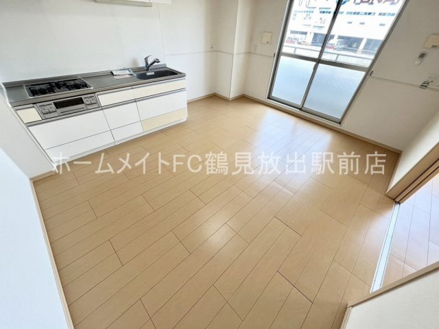 大阪市鶴見区焼野３丁目の賃貸マンションの内装