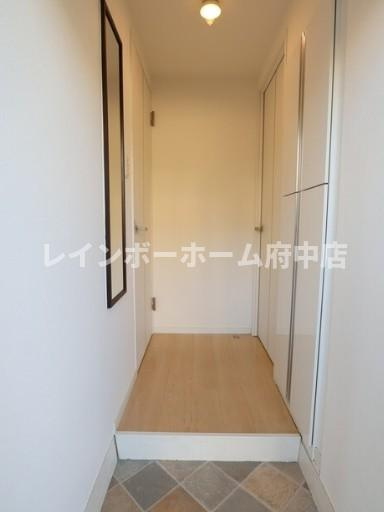 小林コーポの玄関