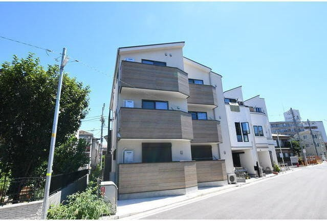 KCB横浜星川の外観|来店不要で契約まで完結♪カード決済・LINE対応！