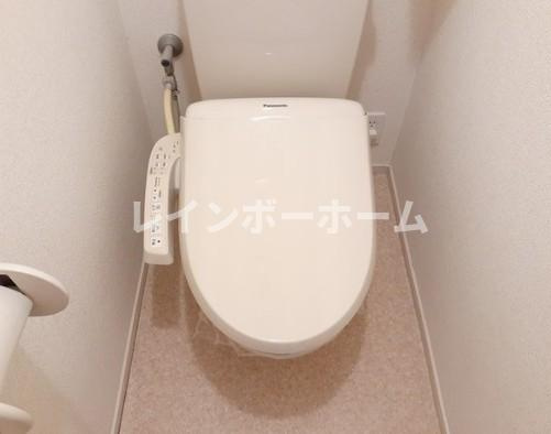 エピナールのトイレ