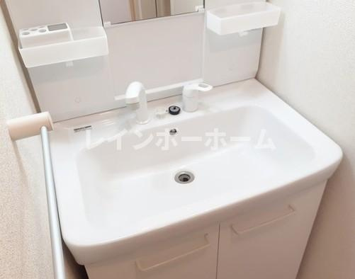 エピナールの洗面所