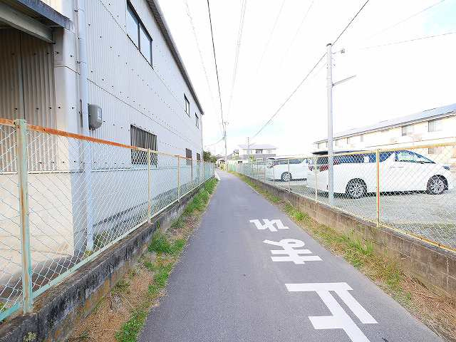 ベルマージュの周辺