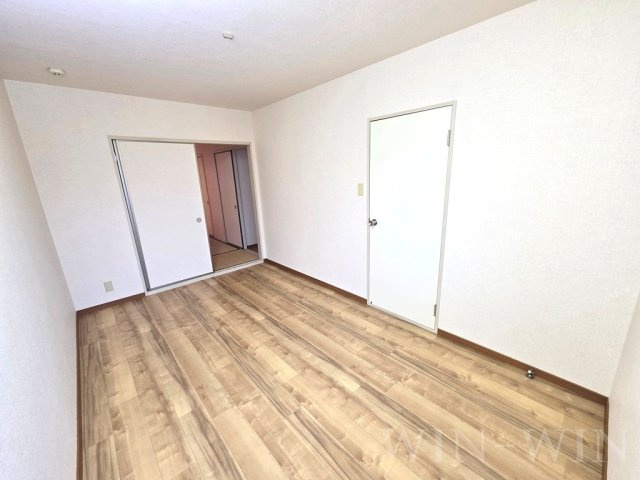 フレグランス三ツ相 C棟の寝室|イメージ（同建物内別部屋の写真です）