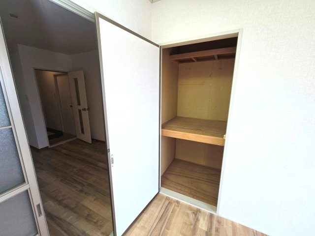 フレグランス三ツ相 C棟の収納|イメージ（同建物内別部屋の写真です）