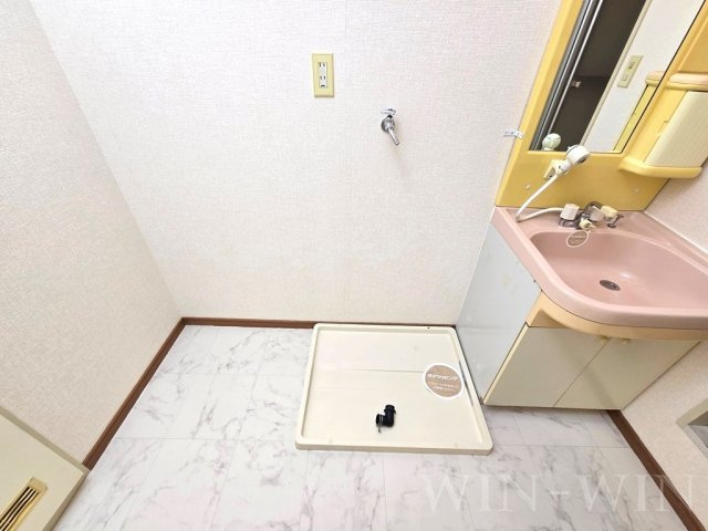フレグランス三ツ相 C棟の設備|イメージ（同建物内別部屋の写真です）