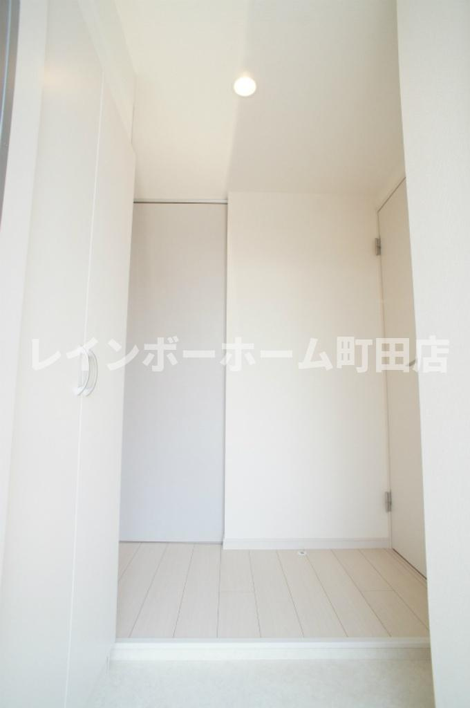 リブリ・ルミエール・アン※初期費用分割あと払いサービス利用可能の玄関