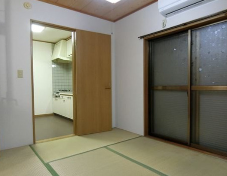 サンハイツ東神谷の和室