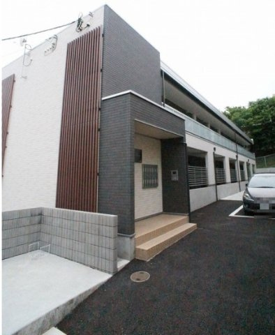 川崎市多摩区西生田５丁目のアパート