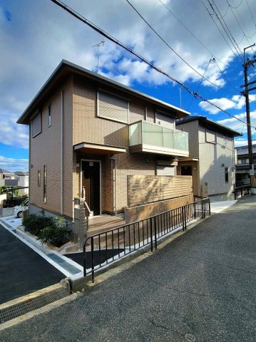柴原町３丁目貸家の外観|外観もきれいです