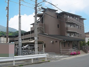 岩倉花園町パーク・ホームズの外観