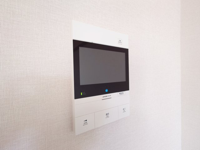 ハイツ別府の防犯設備|【防犯】ＴＶモニター付きインターホン、防犯にも安心です♪