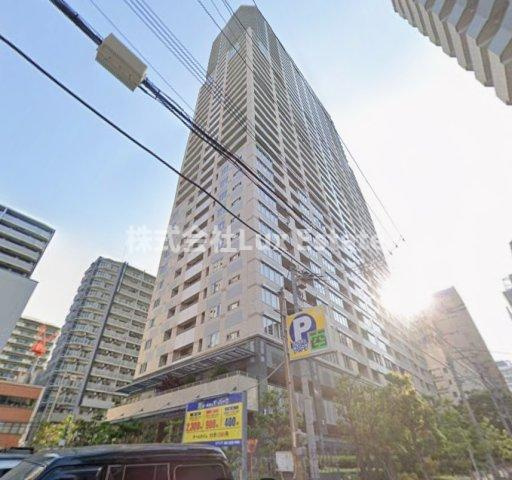ビオール大阪大手前タワーの外観