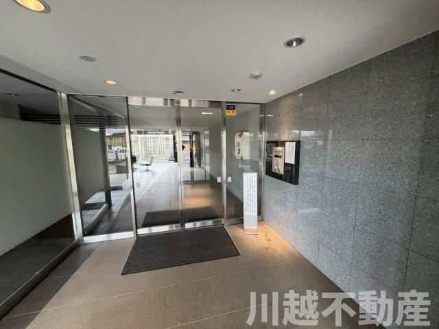 アデニウム川越南大塚のエントランス